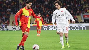 Göztepe'de Yalçın Kayan parlamaya devam ediyor