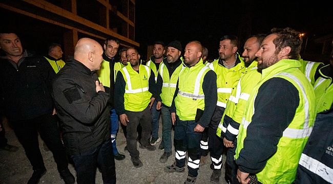 İzmir afet bölgesinde dayanışmayı sürdürüyor