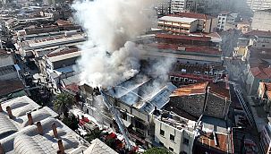 İzmir İtfaiyesi yangına 6 dakikada müdahale etti 