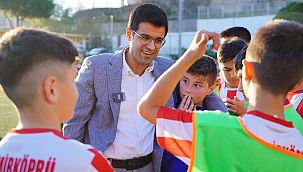 Kırkpınar genç sporcularla buluştu, "Çileye son vereceğiz!"