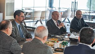 Soyer, yöneticilerle buluştu "Büyük bir aşkla bu memleket için çalışacağız"