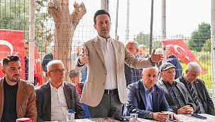 AK Parti adayı Çiftçioğlu, Karşıyaka'da her mahalleye eşit hizmet sözü verdi