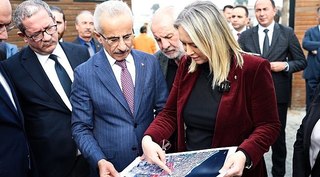 AK Partili Çankırı, Ulaştırma ve Altyapı Bakanı'na liman projesini yerinde anlattı