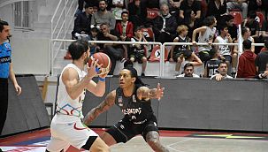 Aliağa Petkimspor: 58 - Beşiktaş: 70