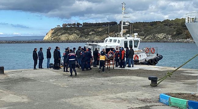 Çanakkale açıklarında göçmen botu battı: 21 ölü