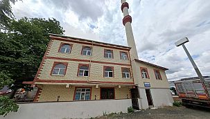 İmam camide kendini astı