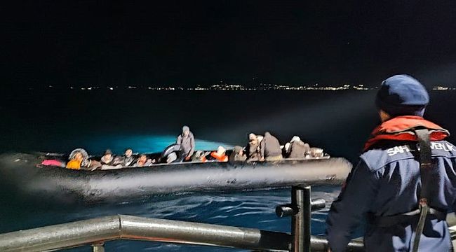 İzmir'de karada ve denizde 91 kaçak göçmen yakalandı