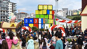 Menemen çocuk köyüne binler akın etti