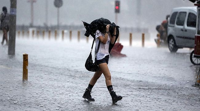 Meteoroloji uyardı: İzmir'e çamur yağabilir!