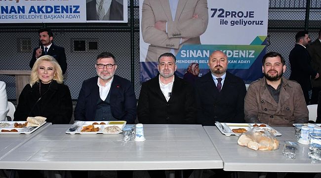 Sinan Akdeniz, iftar yemeğinde binlerce hemşehrisiyle buluştu