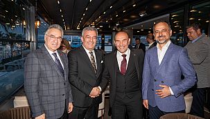 Tunç Soyer, meclis üyelerini konuk etti