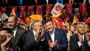 Zeynel Bakıcı'dan Selçuk'un kalbinde tarihi miting