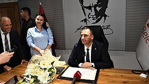 Başkan Eşki, göreve resmen başladı