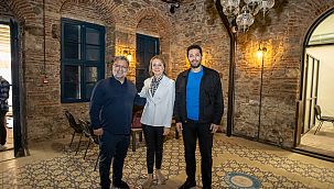 Başkan Mutlu'dan Mert Fırat'la Konak turu