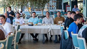 Başkan Ömer Günel'den Kuşadasıspor'a moral dopingi