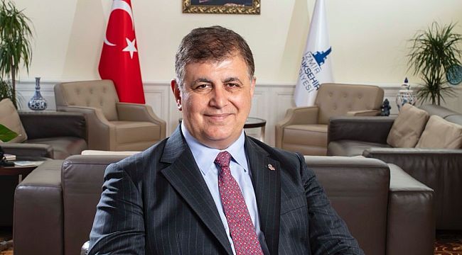 Başkan Tugay'a dünyadan tebrik mesajı yağdı