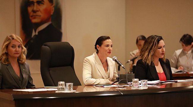 Efes Selçuk'ta yeni dönemin ilk meclis toplantısı yapıldı