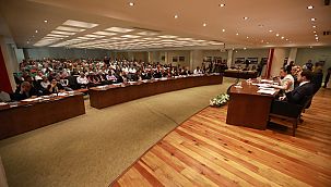 Filiz Başkan'dan ikinci dönemin ilk adımı: esnaf masası kurulacak!