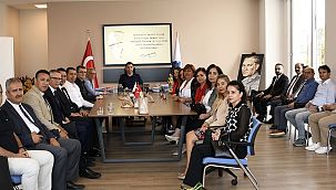 Kuşadası protokolünden Başkan Ömer Günel'e tebrik ziyareti