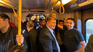 Metroda Başkan Tugay'ı görenler şaşırdı