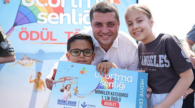 Torbalı'da 16. Uçurtma Şenliği rengarenk geçti