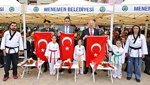 19 Menemen'de coşkuyla kutlandı 