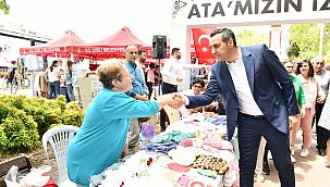 Çiğli Belediyesi'nden Anneler Günü kermesi