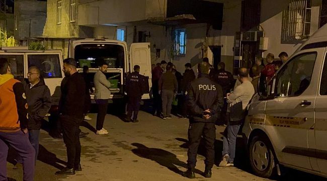 Kilis'te bir evde 5 ceset bulundu
