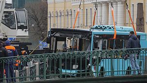 Rusya'da nehre uçan otobüste 7 kişi öldü