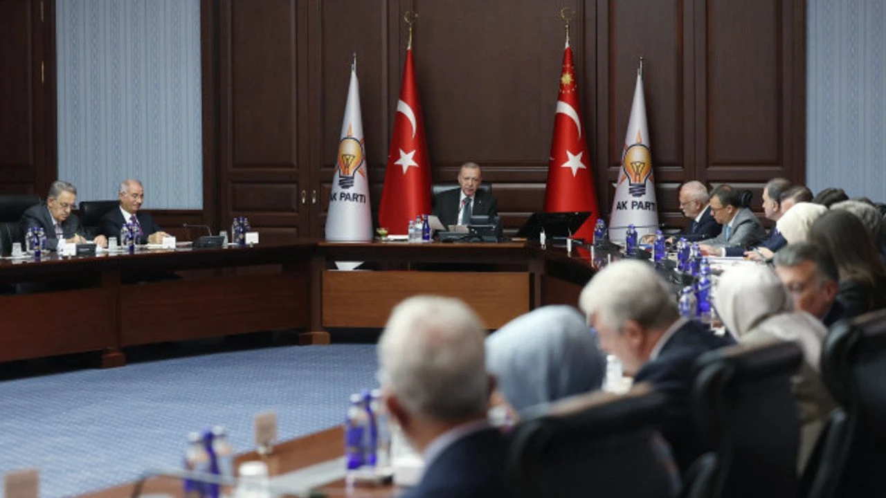 AK Parti MYK yoğun gündemle toplanıyor!