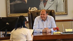 Başkan Çiçek hemşehrilerin sesi oluyor