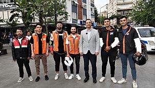 Bornova Belediyesi'nden moto kuryelere özel park alanı