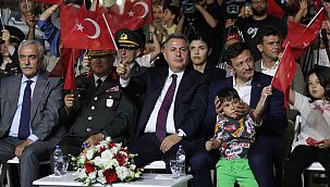 İzmir'de 15 Temmuz anması programı gerçekleşti