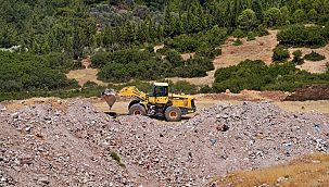 İzmir'de moloz ve hafriyat atıkları ekonomiye kazandırılıyor 