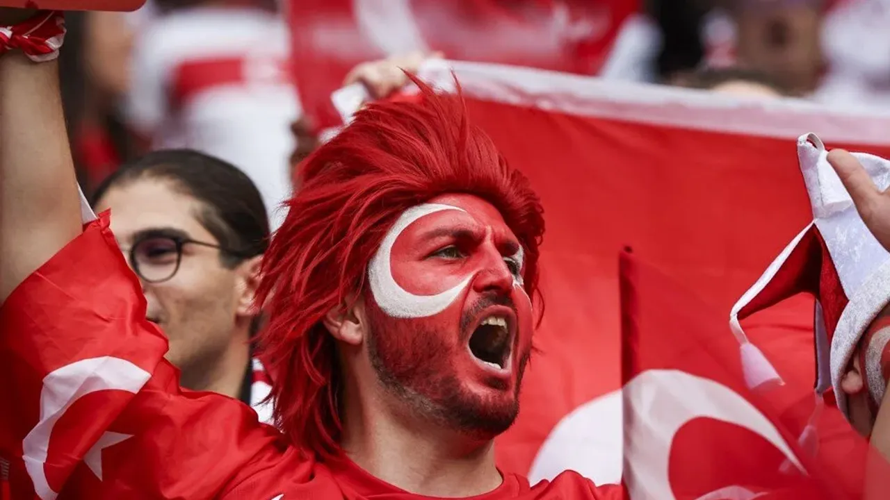 Türkiye 16 yıl sonra çeyrek finalde!