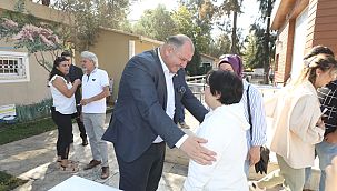 Başkan Çiçek vatandaşları dinledi