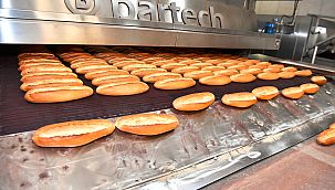 İzmir'de yurttaşın imdadına Halk Ekmek yetişiyor