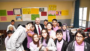 Menemen Belediyesi'nden öğrencilere "Dijital" destek