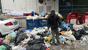 Buca'da İşçilerin iş bırakmasıyla çöp yığınları oluştu