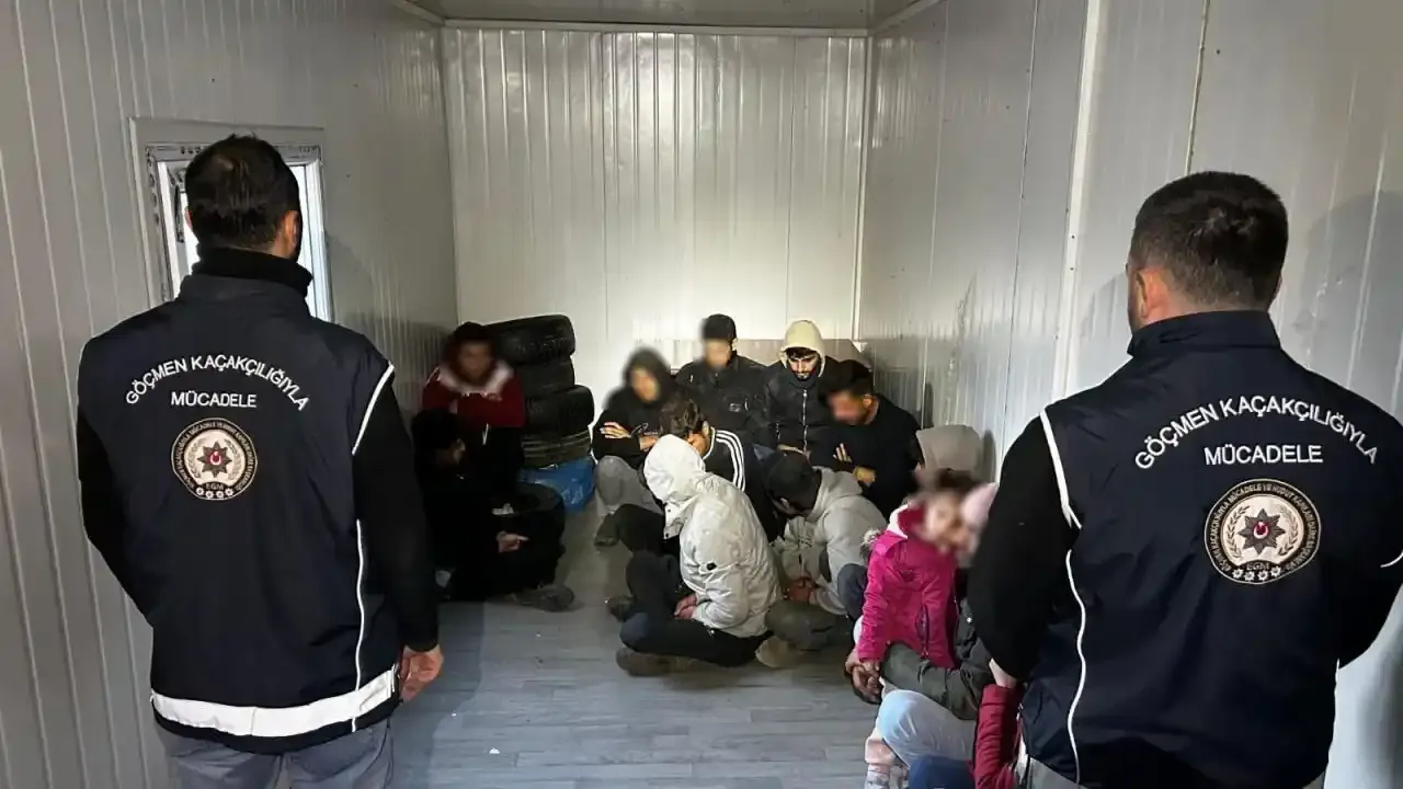 Göçmen Kaçakçılarına Yönelik "Kalkan-32" Operasyonu