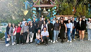 İzmir'de gençler için kültür gezileri başladı