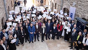 Başkan Tugay: Bize ihtiyaç duyan herkesin kapısını çalacağız