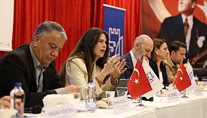 Çeşme'de 'Esnaf Buluşması' düzenlendi