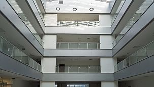 İzmir Büyükşehir Belediyesi'nin ek hizmet binası yakında hizmete girecek