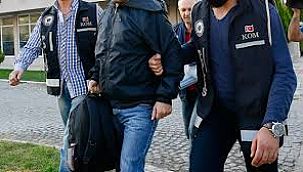 İzmir'de FETÖ/PDY operasyonu: 31 gözaltı