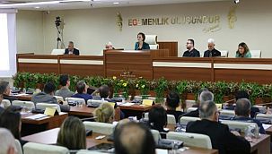 Karabağlar Belediye Meclisi'nde kriz