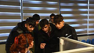 Menemen Beyaz Masa Çağrı Merkezi, lise öğrencilerini misafir etti