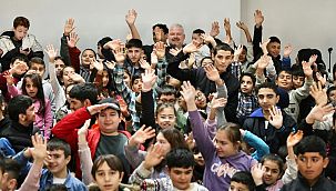 Menemen'de özel çocuklarla çok özel kutlama