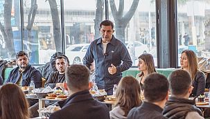 Başkan Ömer Günel CHP'li gençlerle buluştu