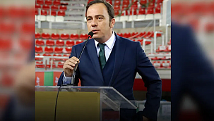 Karşıyaka'da Mutlu Altuğ hastaneye kaldırıldı